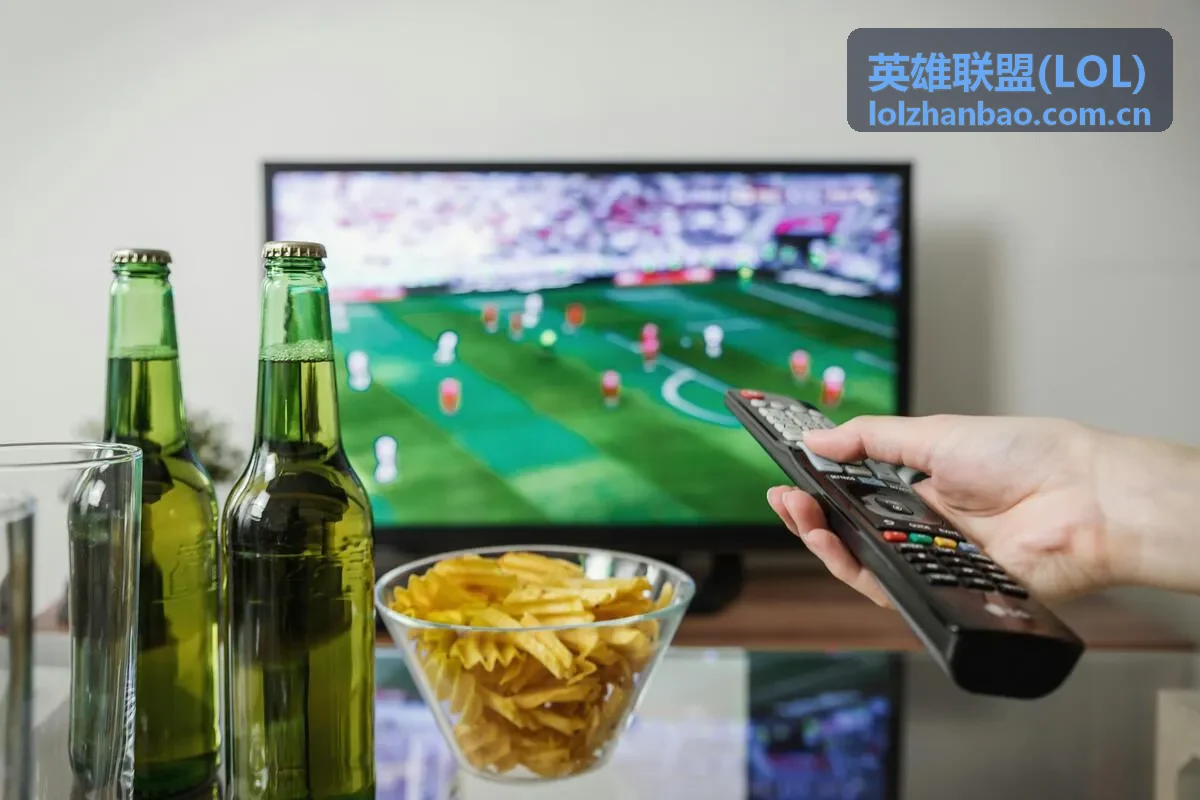 英雄联盟(LOL) LPL战队数据卡片
