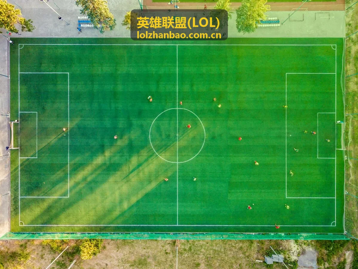 英雄联盟(LOL)LPL春季赛专题封面